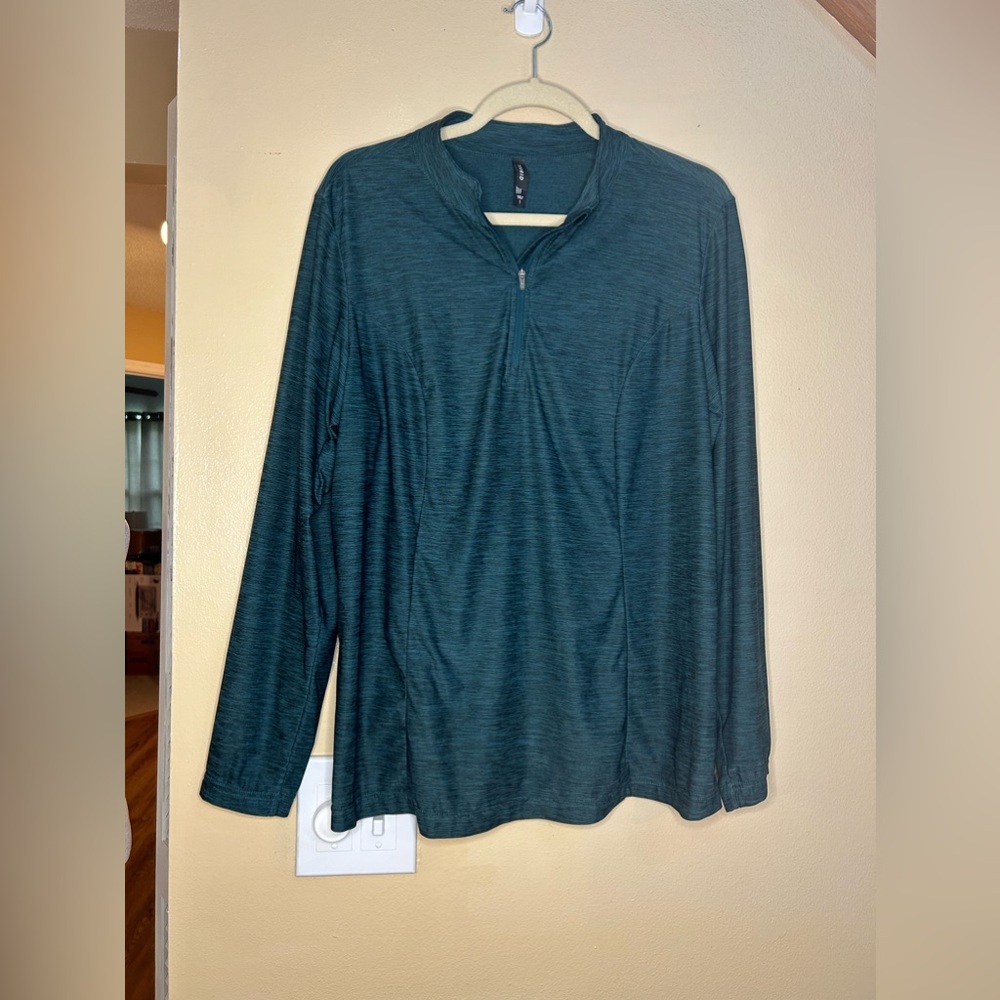 Torrid Size 1X Activewear Pull On Top